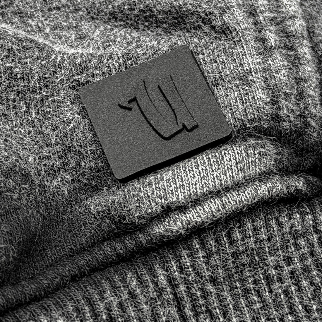 LIGHT HOODIE UNIQK X